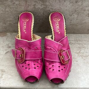 Art Pemla Leather Peep Toe Wedges Fuschia